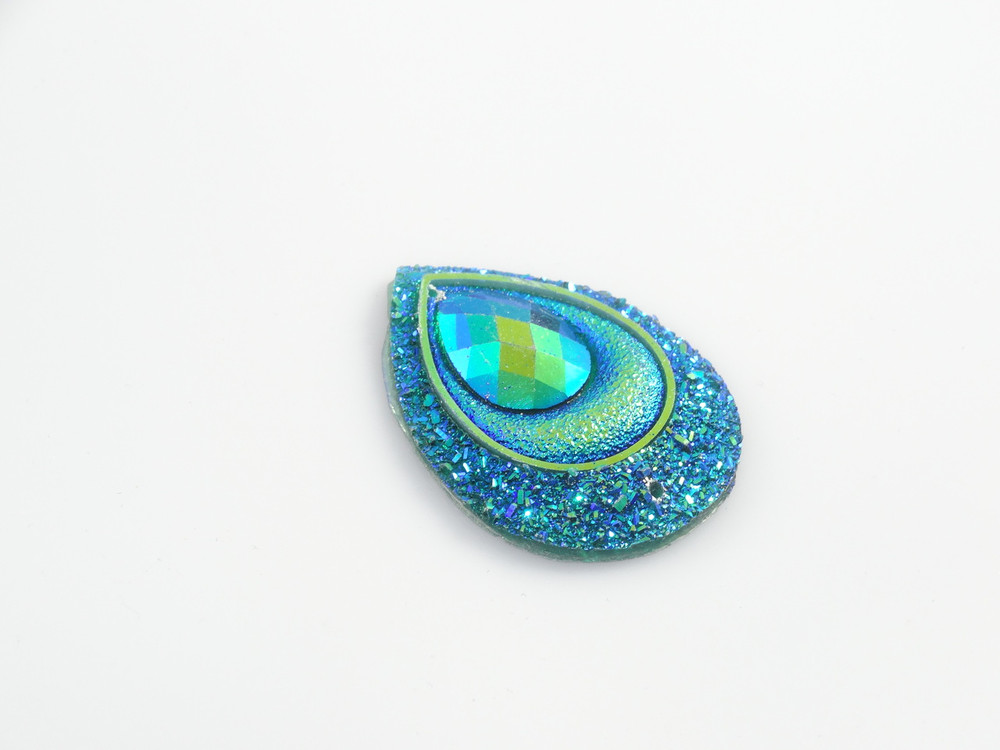 10 Pieces - 30 x 40 mm Peacock Tear Drop Stone Emerald AB image