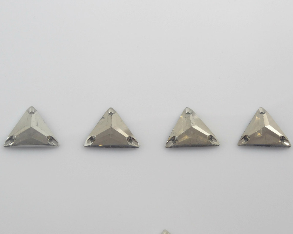 50 Pieces - 22 mm Triangle Metallic Stone - Gunmetal image