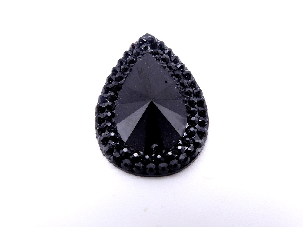 50 Pieces - 18x25 mm Teardrop Stone - Black