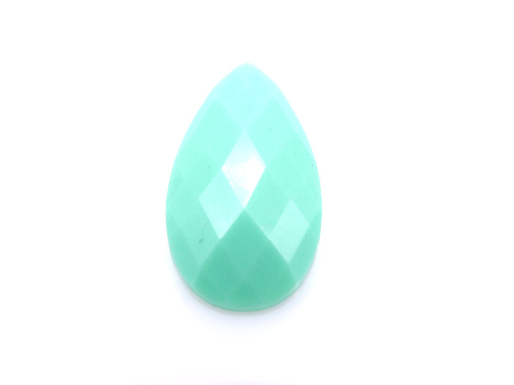 50 Pieces - 16 x 30 mm Tear Drop Stone Mint